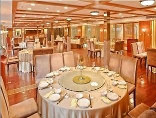 Noble Mountain Club House Hotel Nanjing  Exterior photo