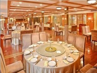 Noble Mountain Club House Hotel Nanjing  Exterior photo